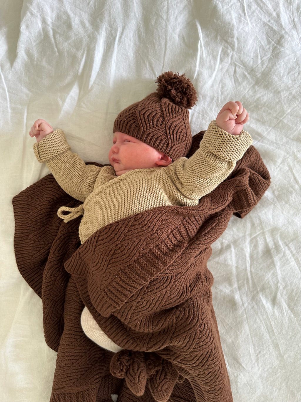 KNITWEAR